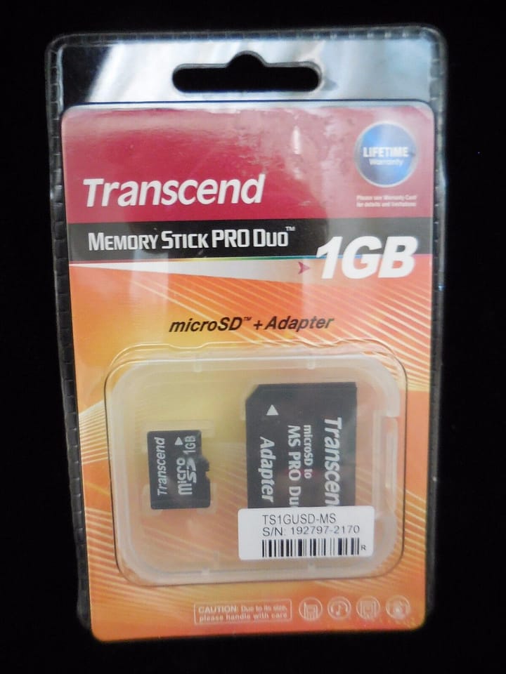Memory Stick  Pro Duo 1 GB Nueva y Precintada.Micro sd+adaptador