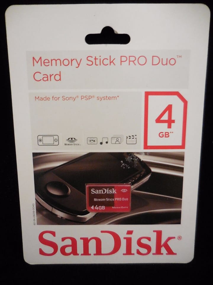 Memory Stick  Pro Duo 4 GB Nueva y Precintada.