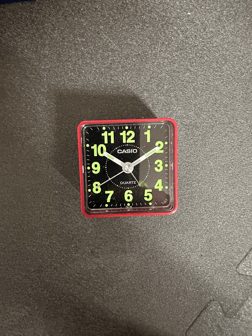 CASIO DESPERTADOR TQ-140 NUEVO A ESTRENAR SIN CAJA (155)