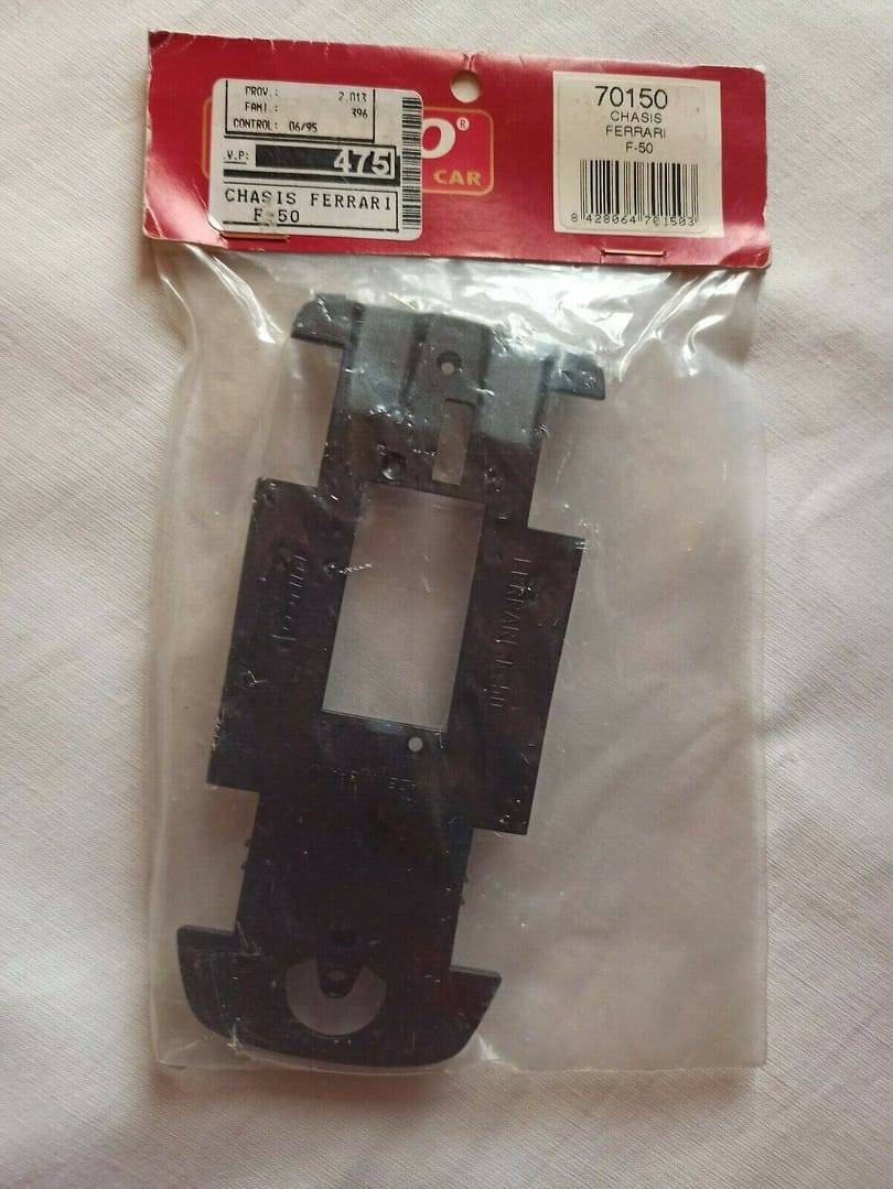 NINCO CHASIS FERRARI F-50  NUEVO EN BOLSA  DETERIORADA (154)