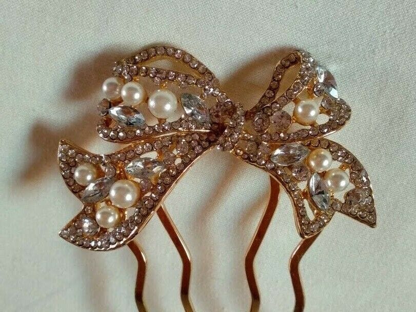 Peineta mujer ceremonia dorada cuajada de perlas y similes lazo Nueva - Imagen 3