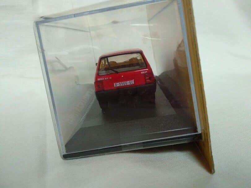 Seat Ibiza 1.5 GLX  (1984) Red-Rojo escala 1/43 Nuevo con caja - Imagen 5