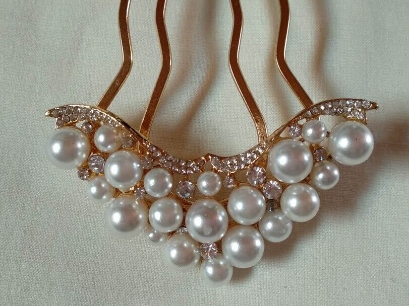 Peineta mujer ceremonia dorada cuajada de perlas Nueva - Imagen 3