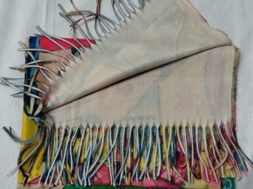 Pasmina Cashmere estampado familia Nuevo con etiquetas (105) - Imagen 6