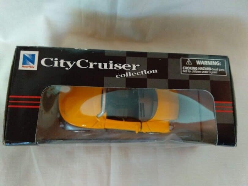 Renault Sport Spider 1/32 Amarillo City Cruiser Collection Nuevo con caja - Imagen 3