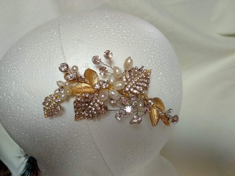 Tocado aderezo mujer ceremonia dorado perlas y símiles Nuevo - Imagen 5