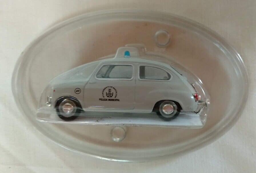 SEAT FIAT 600 D POLICIA MUNICIPAL  BARCELONA  Esc 1/43  Nuevo con BLISTER