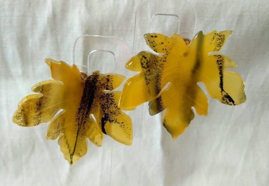 Pendientes mujer en acetato con forma de hoja cierre de presión Nuevos