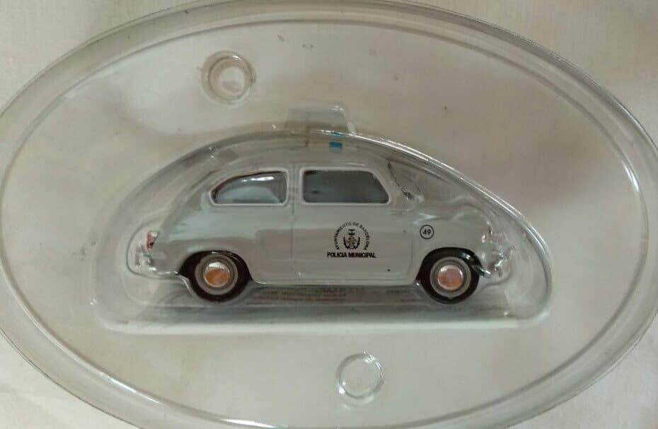 SEAT FIAT 600 D POLICIA MUNICIPAL  BARCELONA  Esc 1/43  Nuevo con BLISTER - Imagen 3