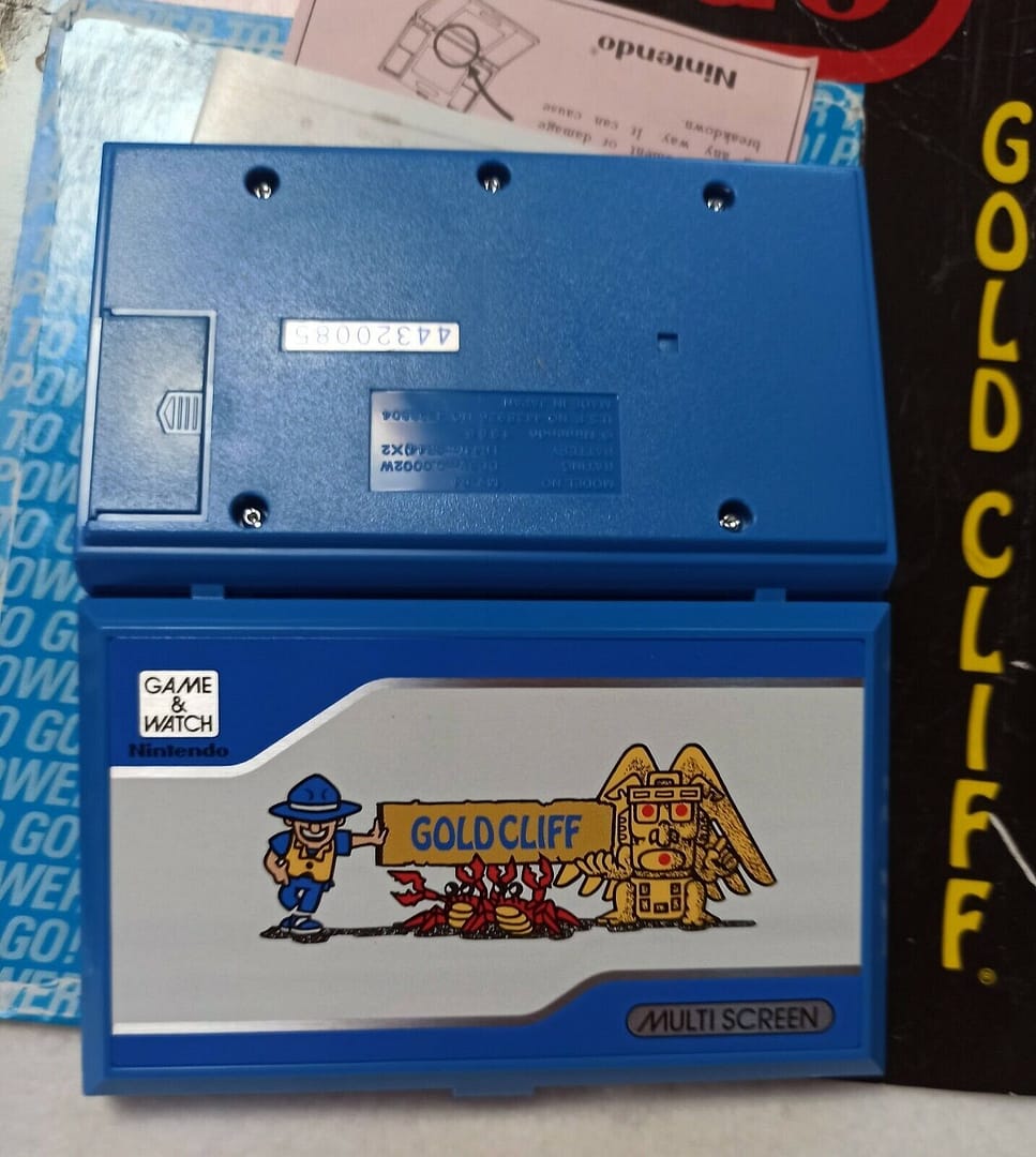 NINTENDO GOLD CLIFF  NUEVA CON EMBALAJE ORIGINAL DESPEGADO.(150) - Imagen 4